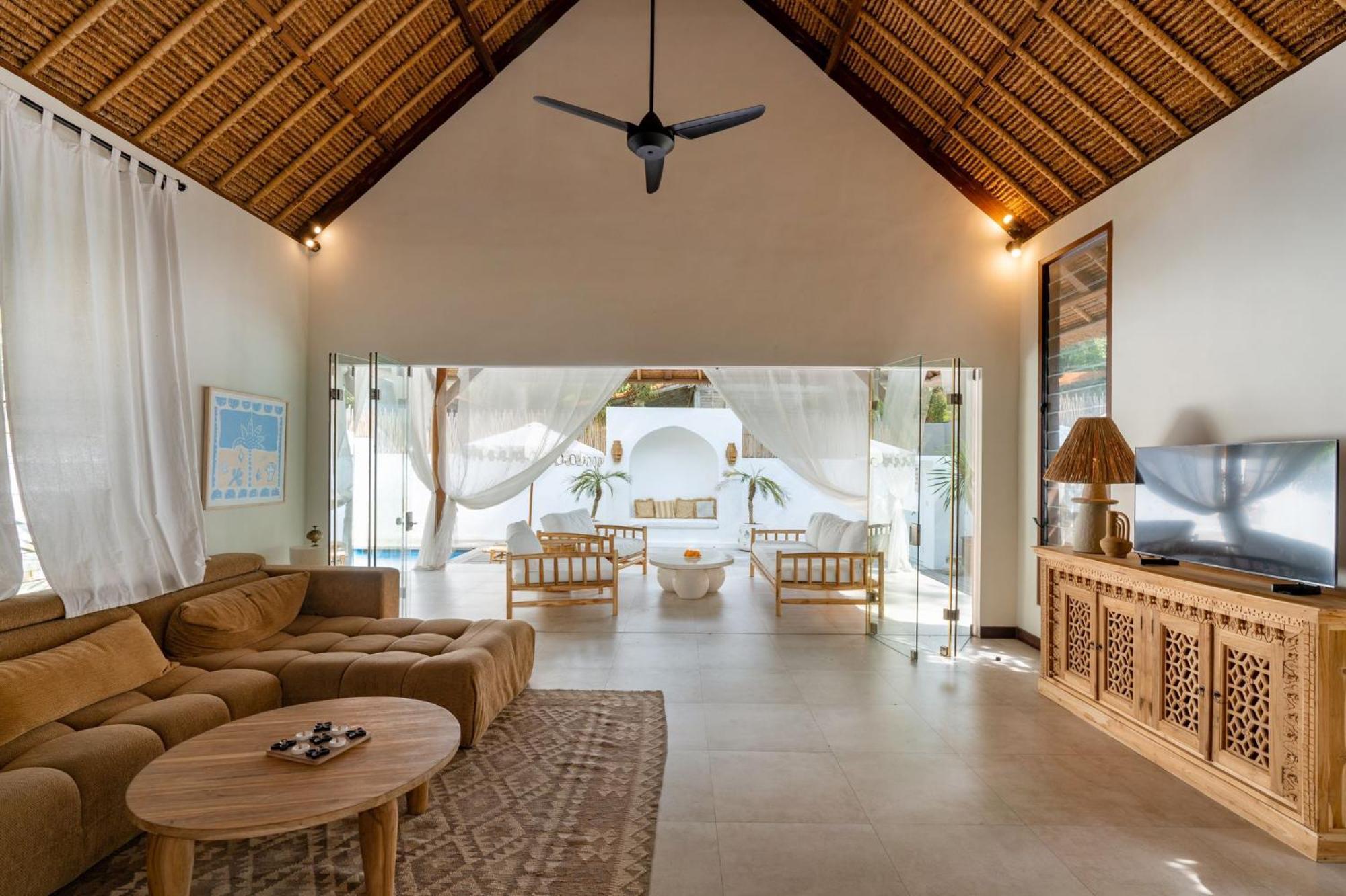 Castaway Nusa Lembongan Exterior foto